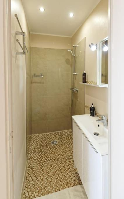 Cannes Vue Mer Экстерьер фото